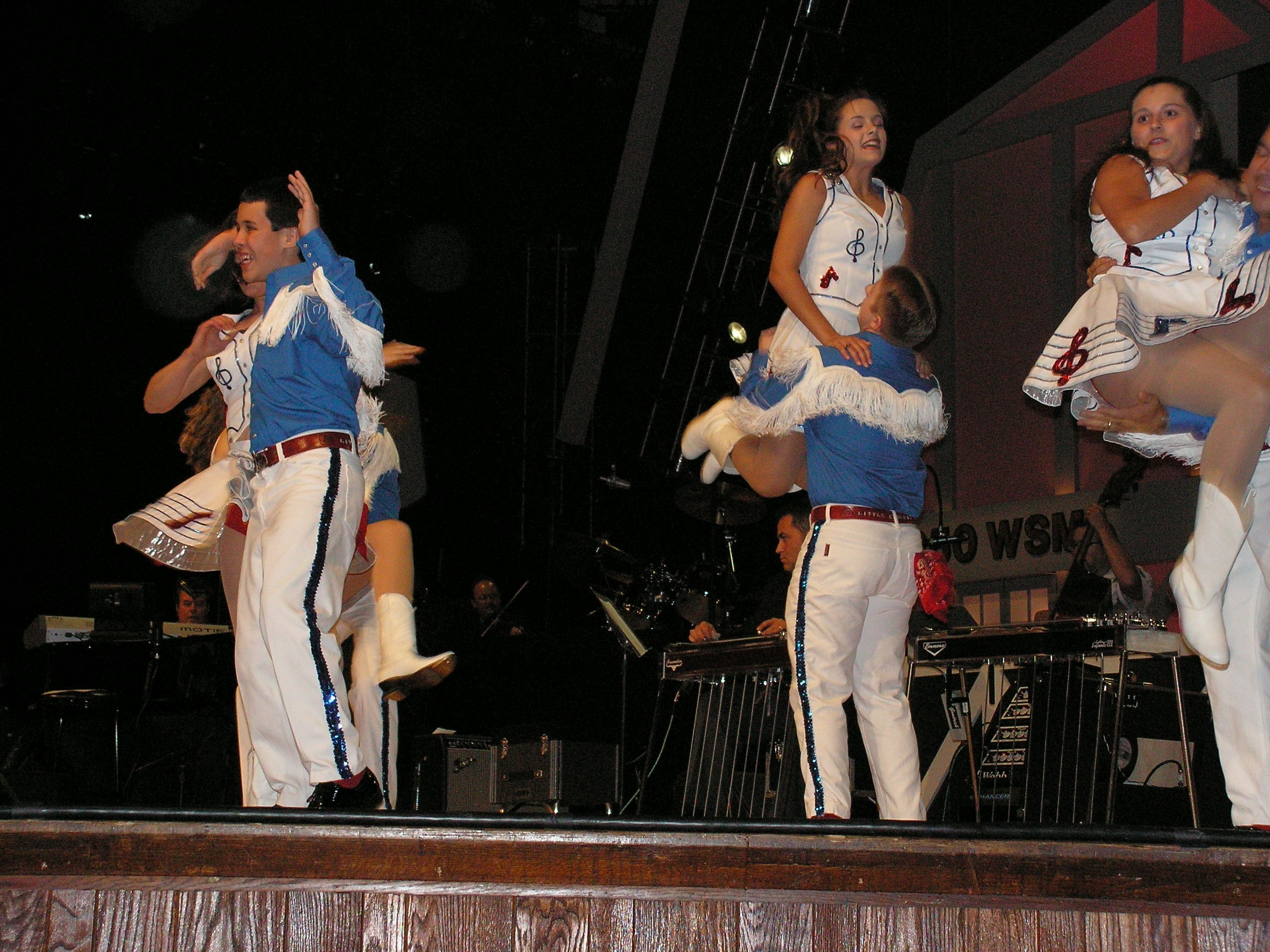 grandoleopry2005036.jpg